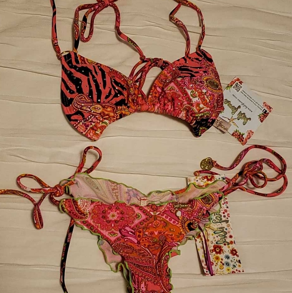 Luli Fama bikini